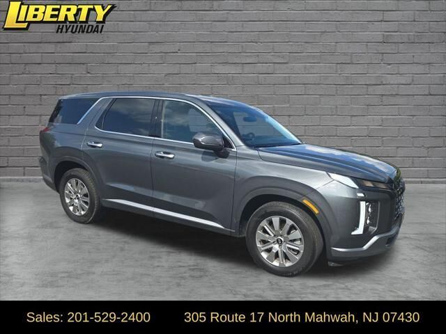 2025 Hyundai PALISADE SE
