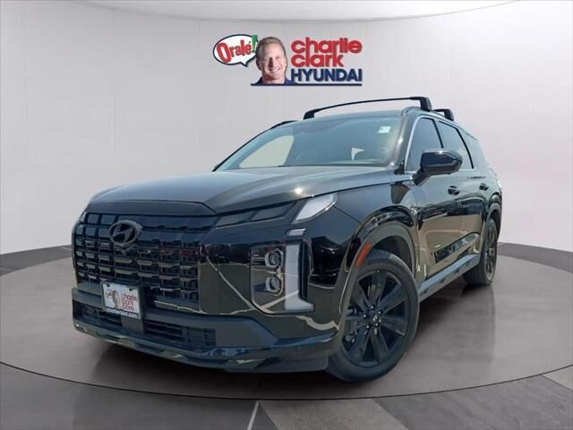 2025 Hyundai PALISADE XRT — photo 1 of 8