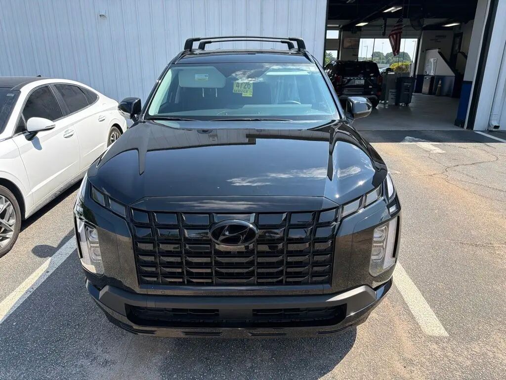 2025 Hyundai PALISADE XRT — photo 1 of 13