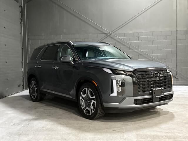 2025 Hyundai PALISADE SEL Premium — photo 1 of 13