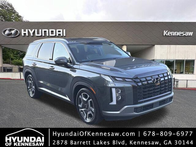 2024 Hyundai PALISADE Limited — photo 1 of 13