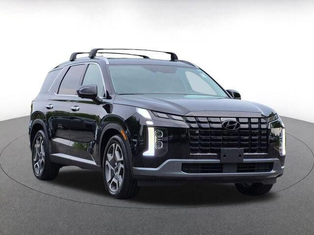 2024 Hyundai PALISADE Limited — photo 1 of 13