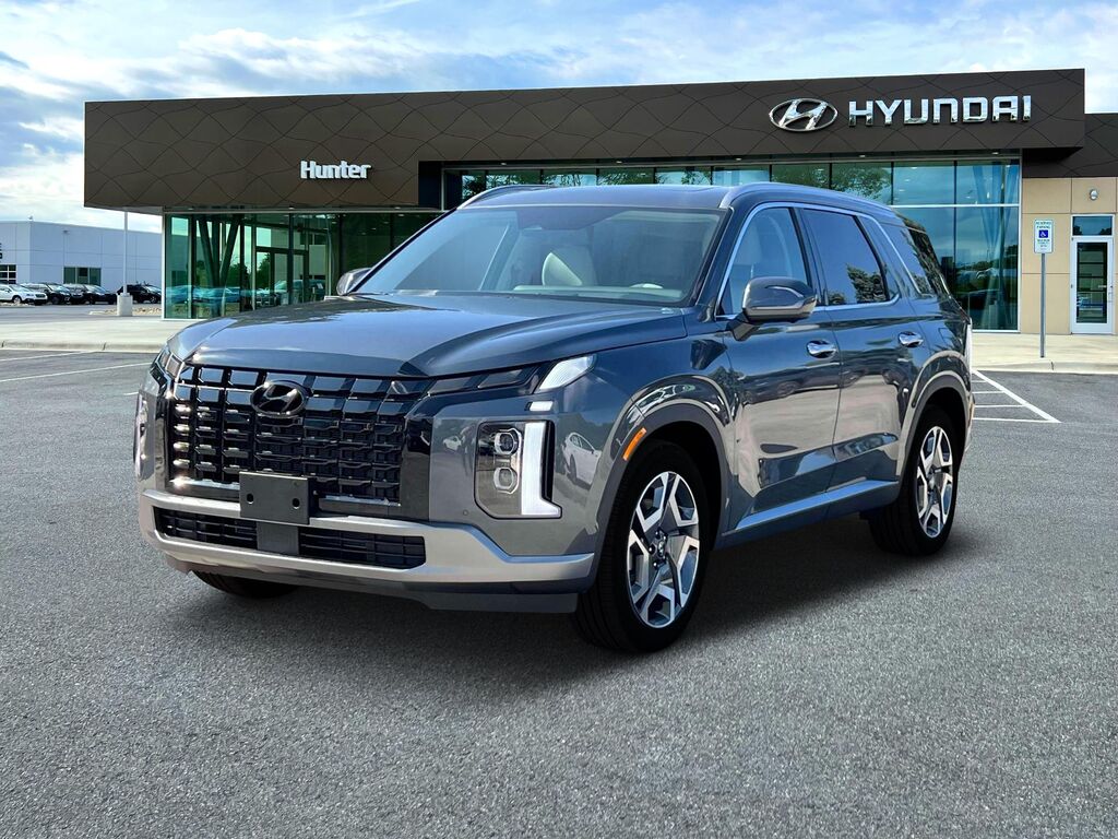 2025 Hyundai PALISADE Limited — photo 1 of 13