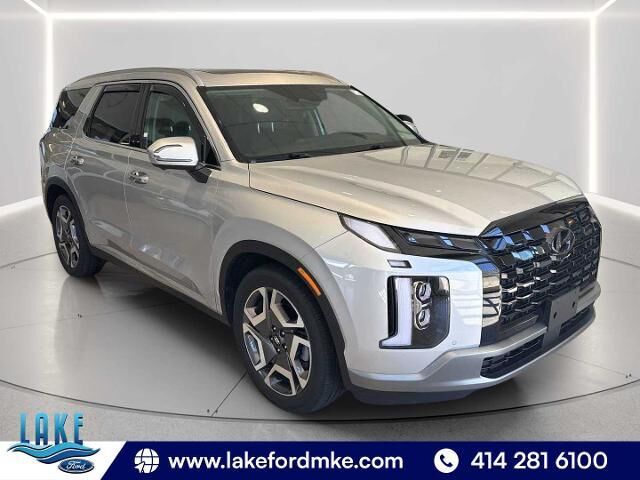2025 Hyundai PALISADE Limited — photo 1 of 13