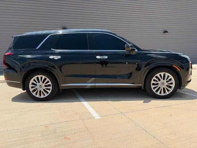 2020 Hyundai PALISADE Limited — photo 1 of 12