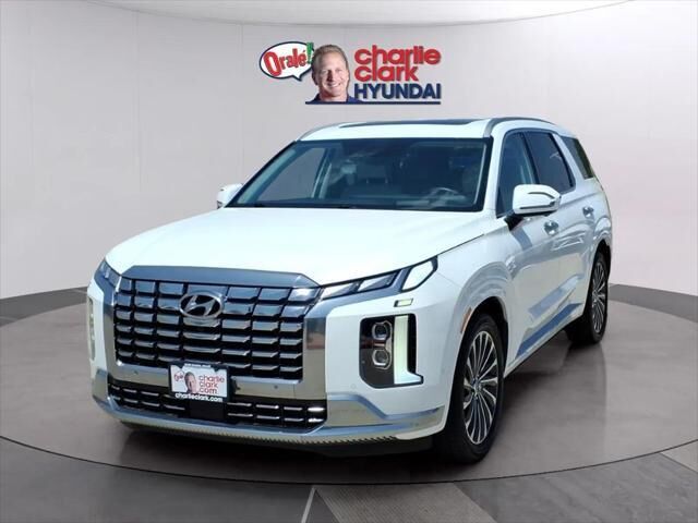 2025 Hyundai PALISADE Calligraphy — photo 1 of 13