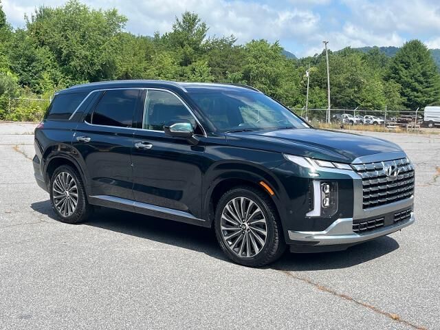 2024 Hyundai PALISADE Calligraphy — photo 1 of 13