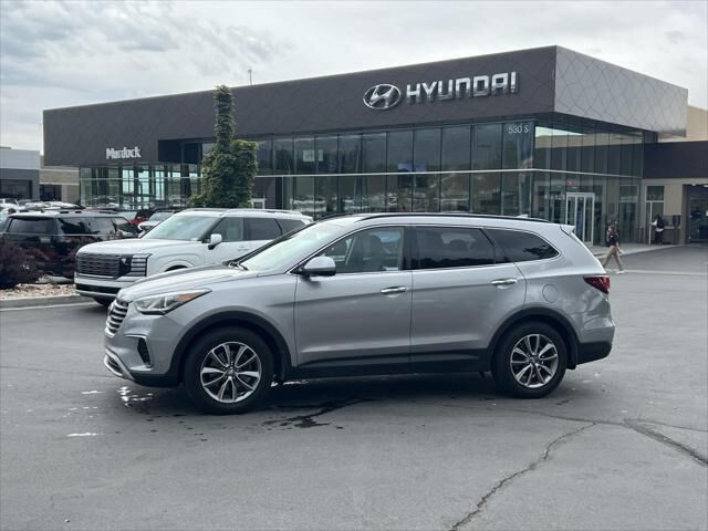 2017 Hyundai SANTA FE SE