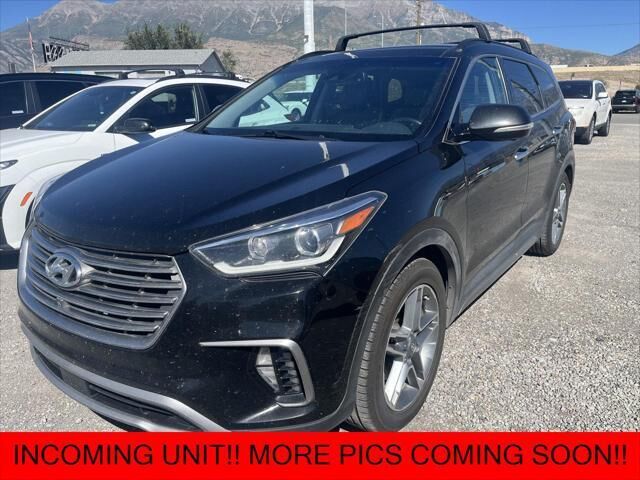 2017 Hyundai SANTA FE Limited Ultimate — photo 1 of 4