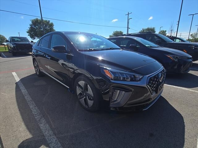 2022 Hyundai IONIQ Hybrid Limited