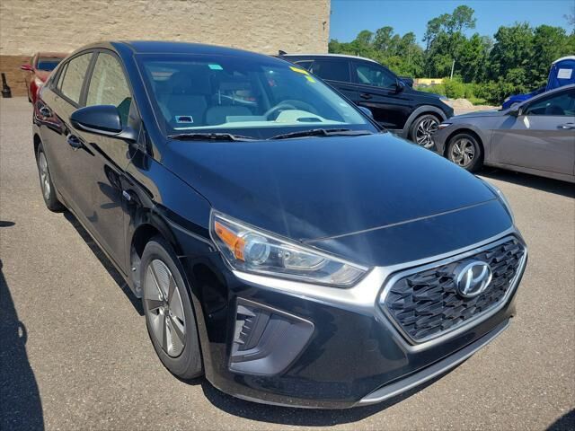 2020 Hyundai IONIQ Hybrid Blue — photo 1 of 2