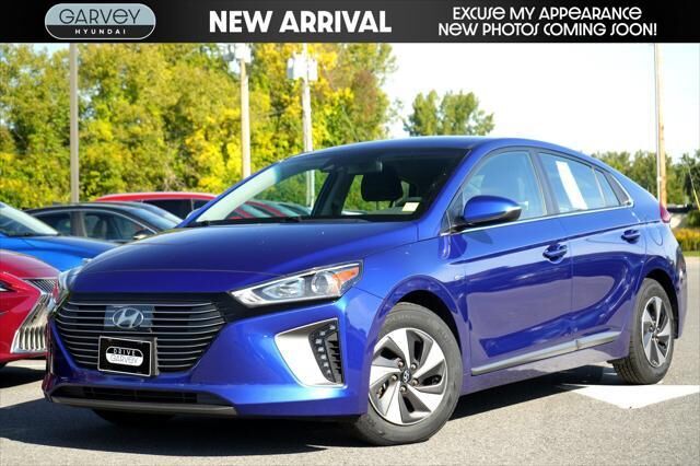 2019 Hyundai IONIQ Hybrid SEL — photo 1 of 1