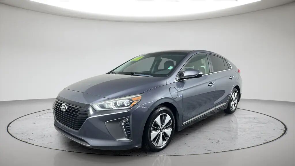 2018 Hyundai IONIQ Plug-in Hybrid Limited — photo 1 of 13