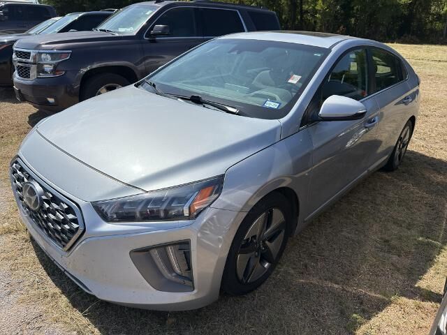 2022 Hyundai IONIQ Hybrid SEL