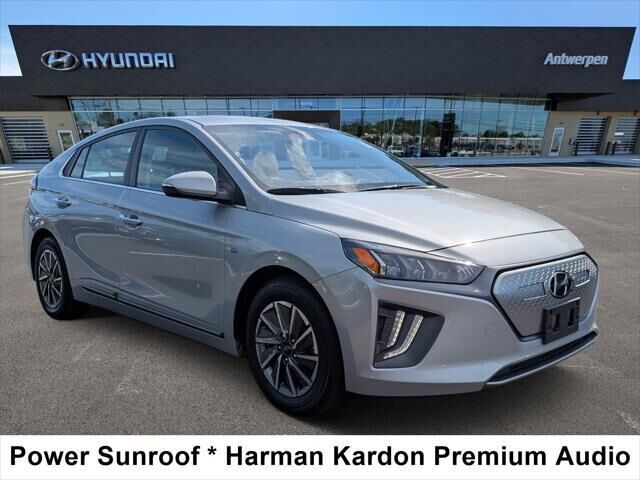 2020 Hyundai IONIQ Electric Limited — photo 1 of 3