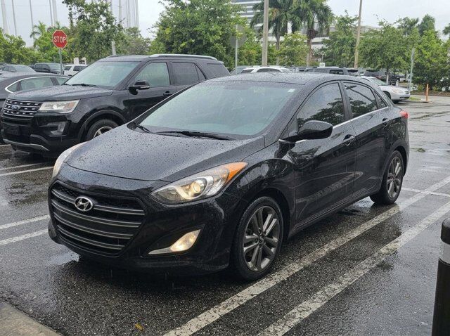 2016 Hyundai Elantra GT Base