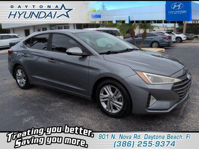 2019 Hyundai ELANTRA SEL