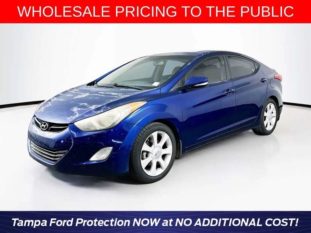 2013 Hyundai ELANTRA Limited — photo 1 of 13