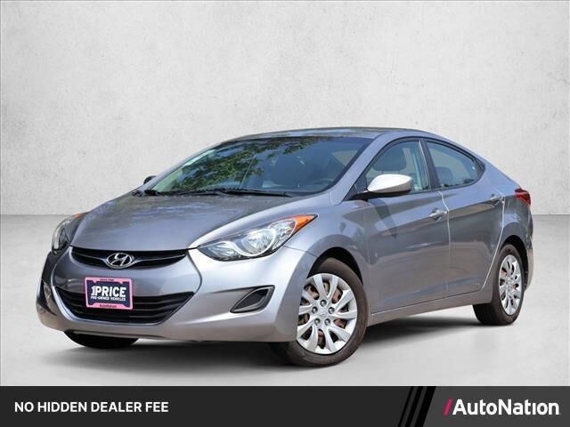 2013 Hyundai ELANTRA GLS — photo 1 of 1