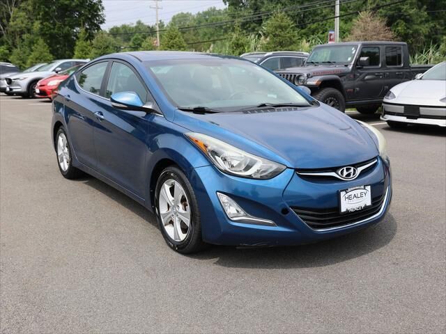2016 Hyundai ELANTRA Value Edition — photo 1 of 5