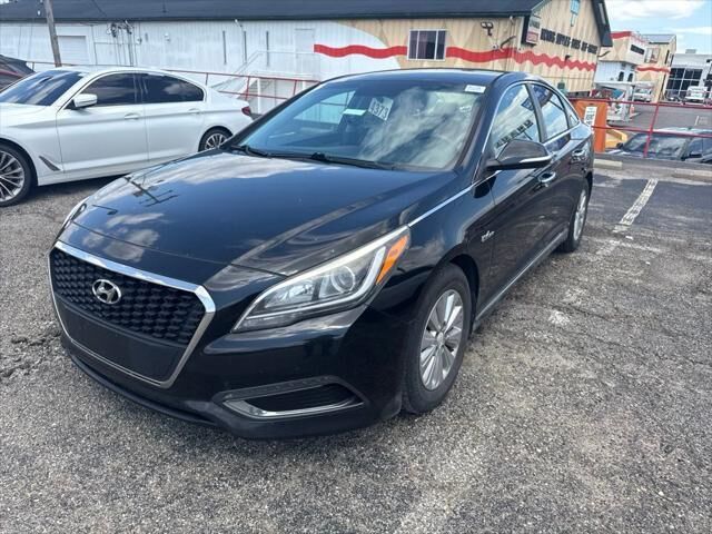 2016 Hyundai SONATA Hybrid SE