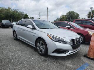 2016 Hyundai SONATA Hybrid Limited