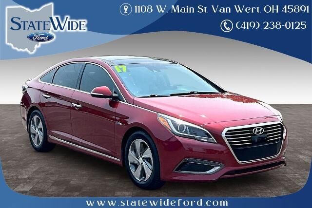 2017 Hyundai SONATA Hybrid Limited
