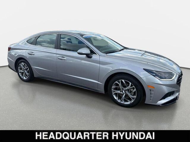 2023 Hyundai SONATA SEL — photo 1 of 13