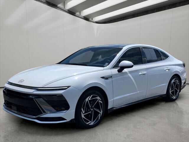 2025 Hyundai SONATA SEL Convenience — photo 1 of 13