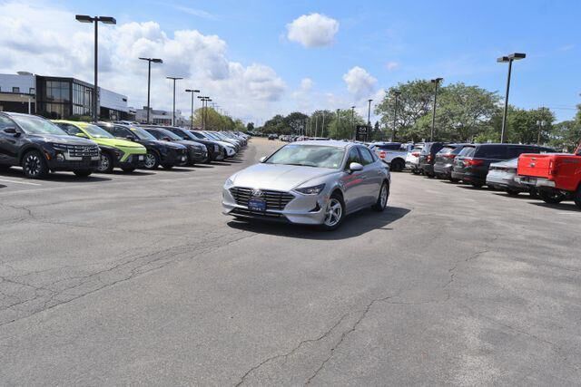 2023 Hyundai SONATA SE
