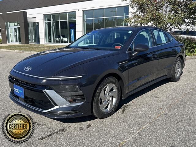 2025 Hyundai SONATA SE