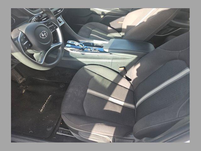 2022 Hyundai SONATA SE