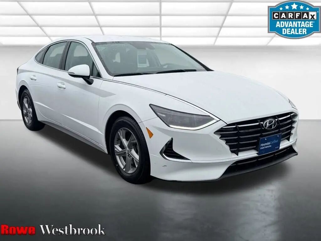 2023 Hyundai SONATA SE — photo 1 of 9