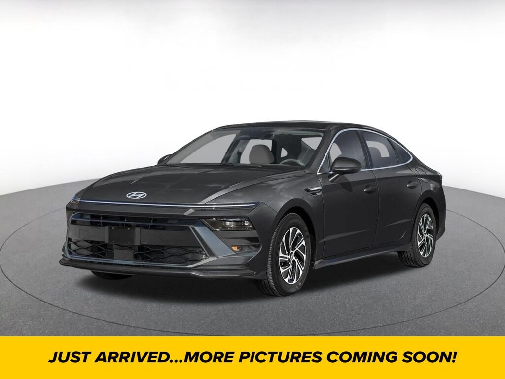 2026 Hyundai Sonata Hybrid Blue — photo 1 of 1