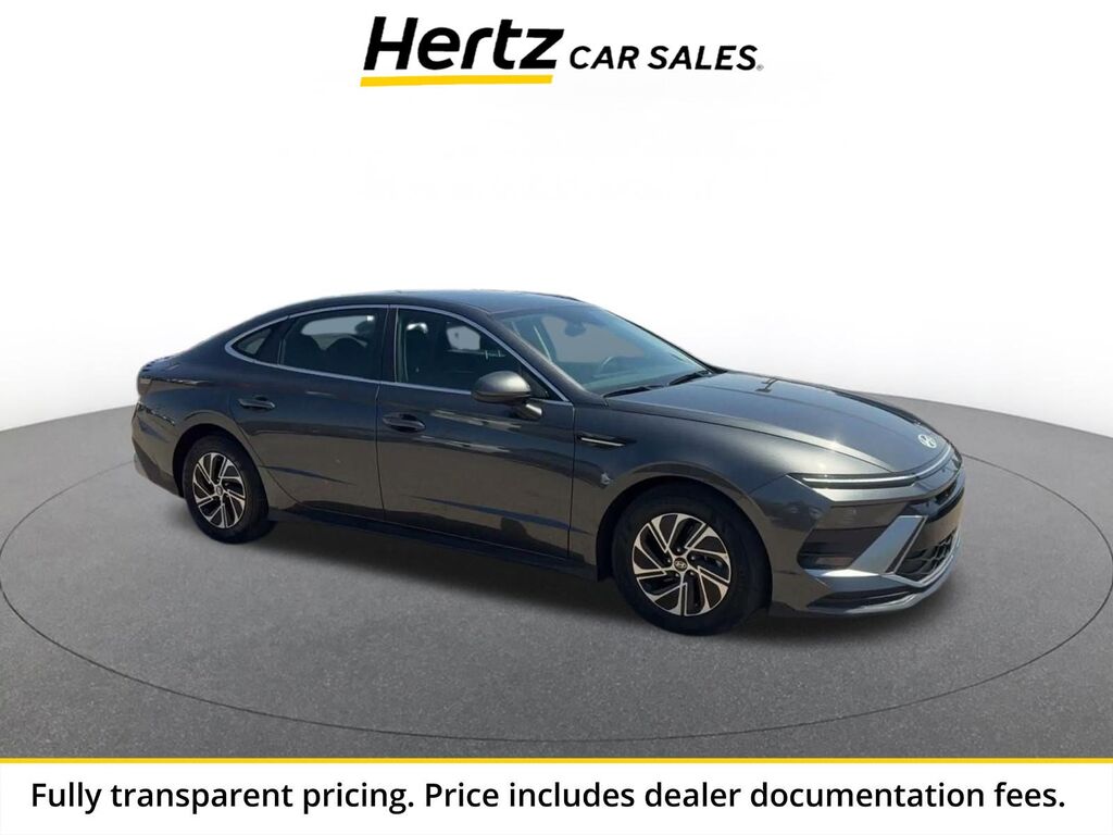 2026 Hyundai Sonata Hybrid Blue — photo 1 of 1