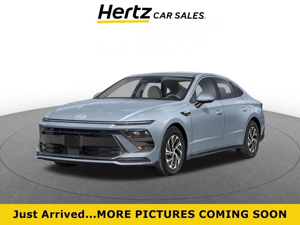 2026 Hyundai Sonata Hybrid Blue — photo 1 of 1