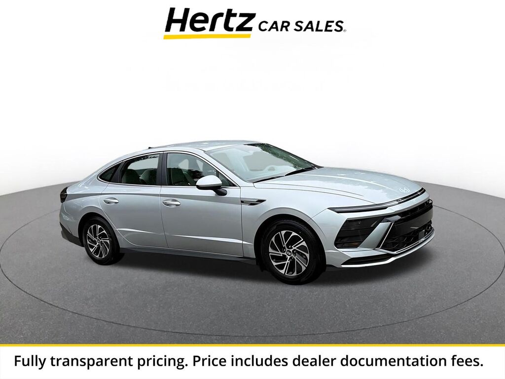 2026 Hyundai Sonata Hybrid Blue — photo 1 of 1