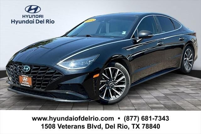 2022 Hyundai SONATA Limited — photo 1 of 12