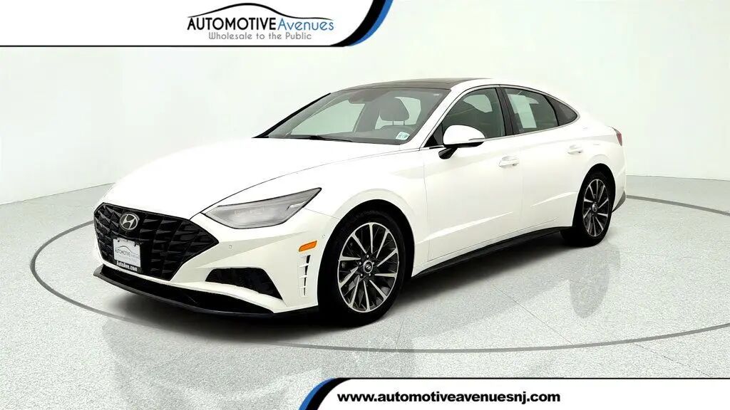 2022 Hyundai SONATA Limited