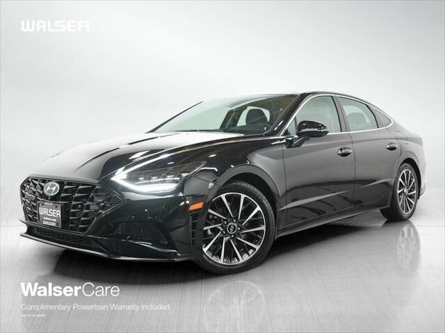 2023 Hyundai SONATA Limited — photo 1 of 12
