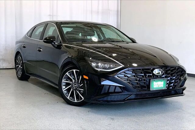 2022 Hyundai SONATA Limited