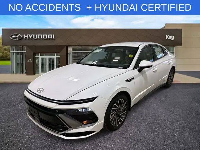 2025 Hyundai SONATA Hybrid SEL