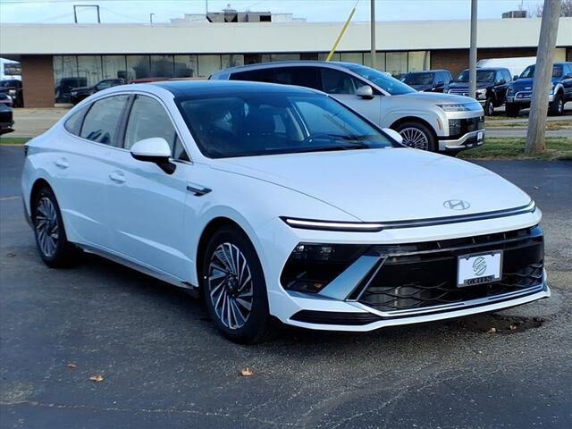 2026 Hyundai SONATA Hybrid SEL
