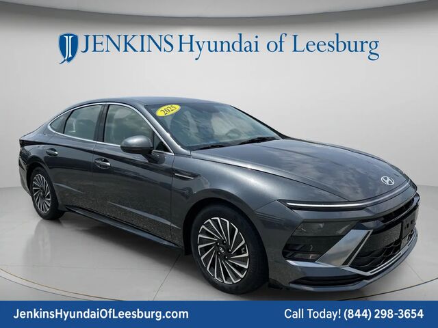 2025 Hyundai SONATA Hybrid SEL