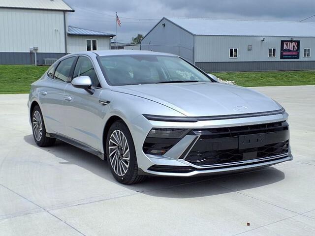 2025 Hyundai SONATA Hybrid SEL