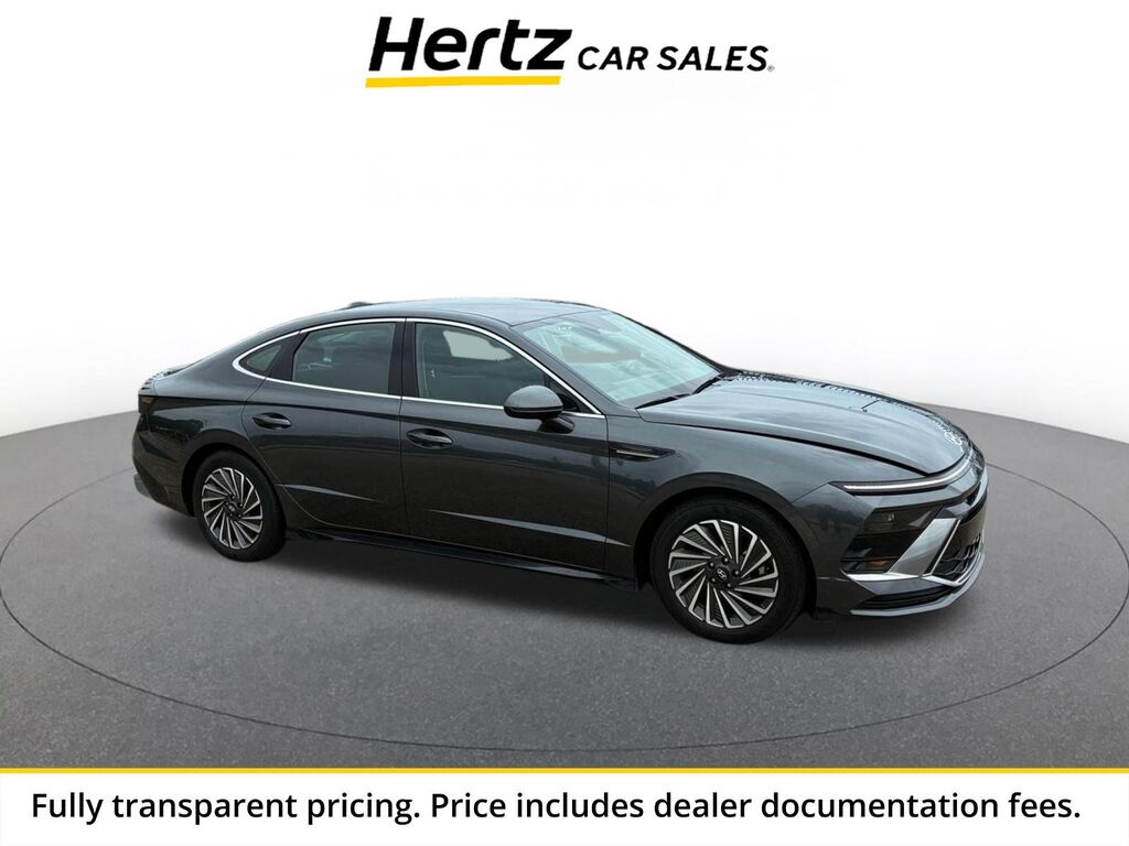 2025 Hyundai Sonata Hybrid SEL — photo 1 of 1