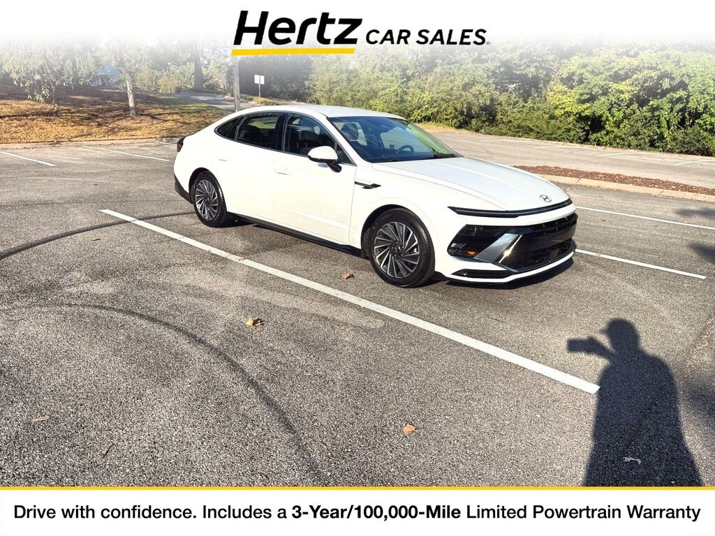 2025 Hyundai Sonata Hybrid SEL — photo 1 of 1