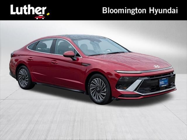 2026 Hyundai SONATA Hybrid SEL