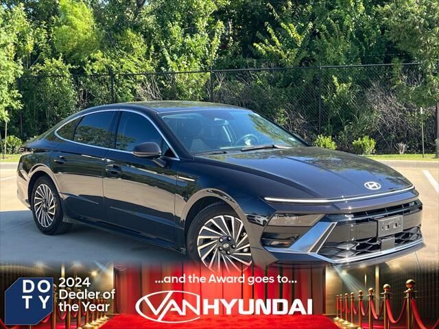 2025 Hyundai SONATA Hybrid SEL