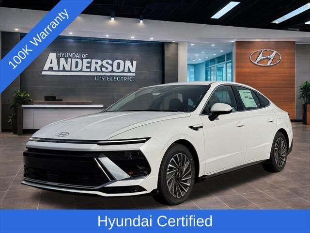 2025 Hyundai SONATA Hybrid SEL